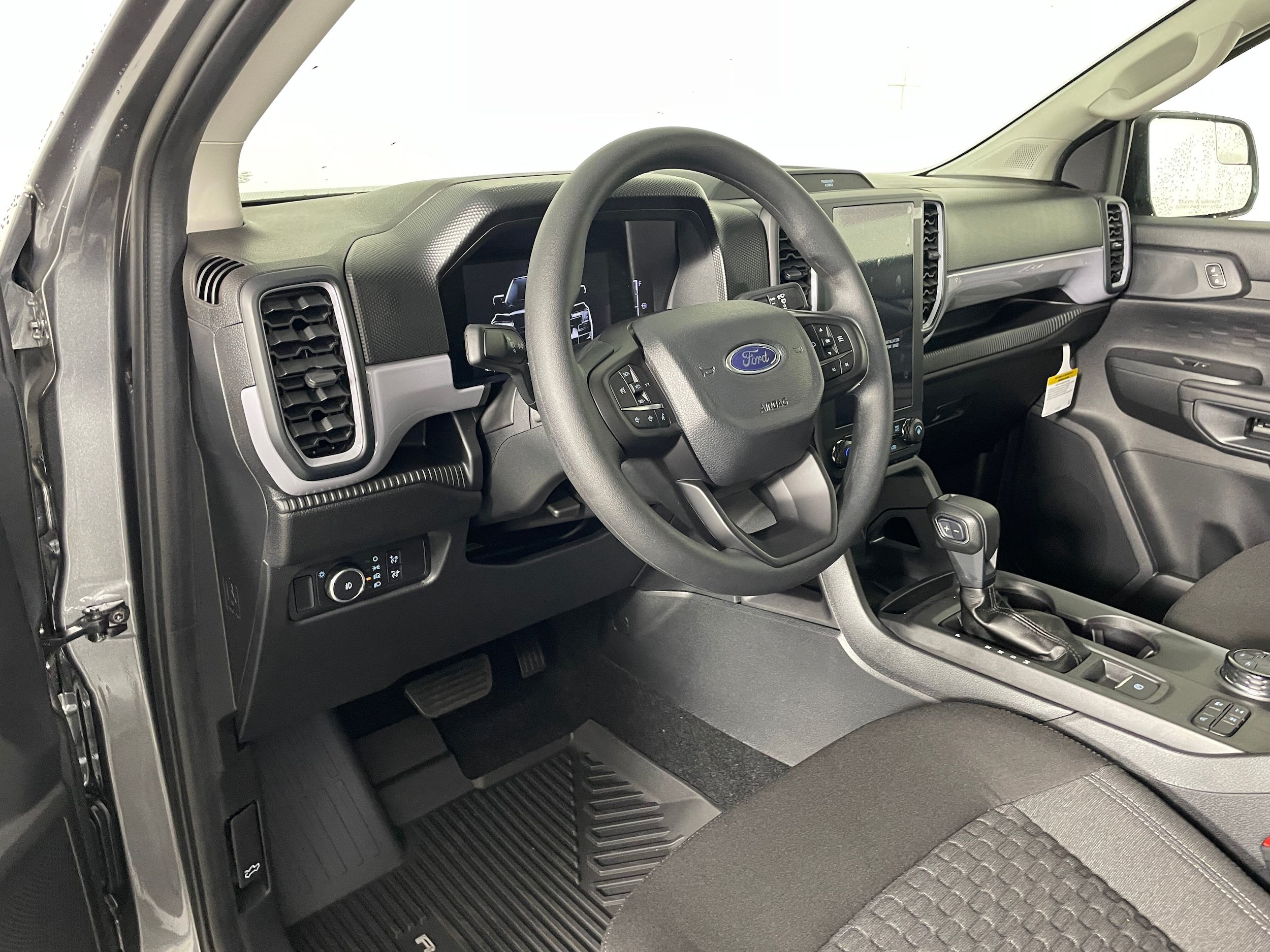 New 2026 Ford Ranger XL w/ Trailer Tow Package AWD/4WD image 2