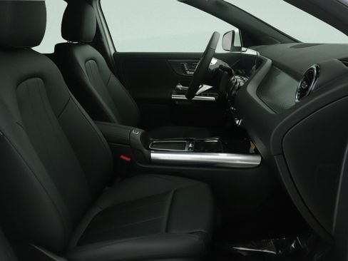 New 2026 Mercedes-Benz GLA 250 image 7