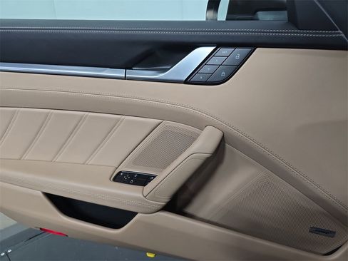 Used 2023 Porsche 911 Turbo S image 22