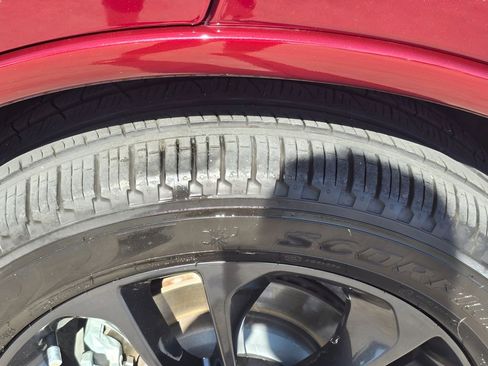 Used 2023 Dodge Durango GT image 19