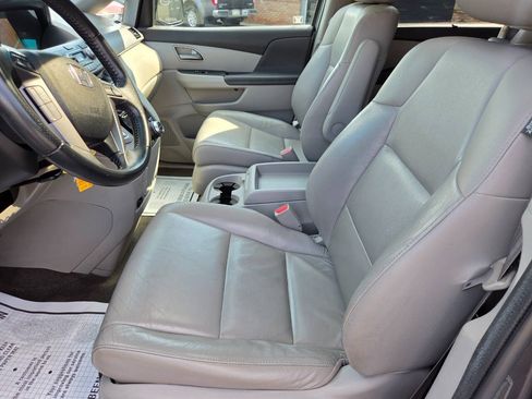 Used 2011 Honda Odyssey EX-L image 9