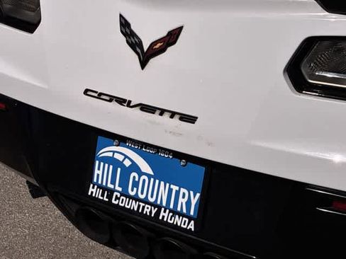 Used 2016 Chevrolet Corvette Z06 w/ 3LZ Preferred Equipment Group RWD image 13