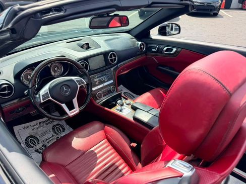 Used 2014 Mercedes-Benz SL 550 image 18