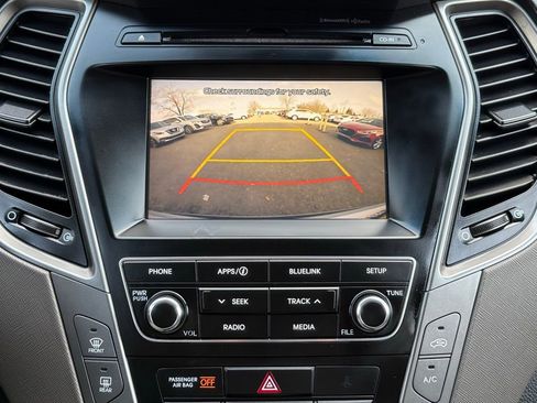 Used 2018 Hyundai Santa Fe Sport AWD/4WD image 40