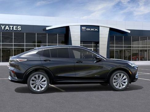 New 2026 Buick Envista Avenir FWD image 5
