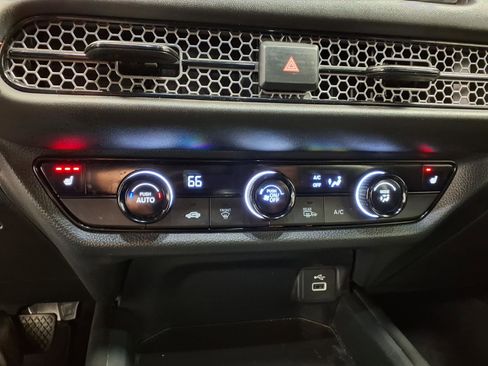 Used 2024 Honda HR-V Sport image 14