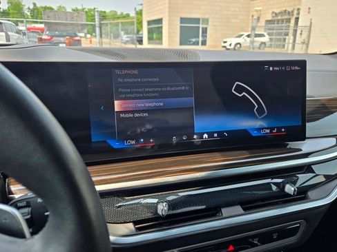 Used 2024 BMW X5 xDrive40i image 25