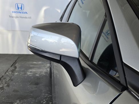 Used 2023 Toyota Corolla Cross LE image 34