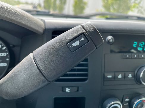 Used 2009 GMC Sierra 1500 W/T image 19