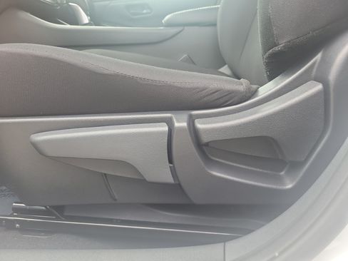 Certified 2025 Nissan Sentra S FWD image 16