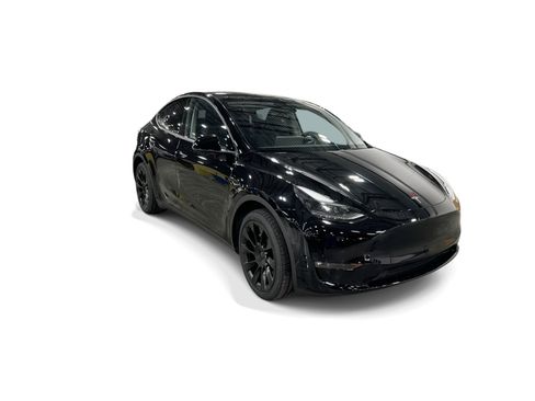 Certified 2023 Tesla Model Y Long Range AWD/4WD image 8