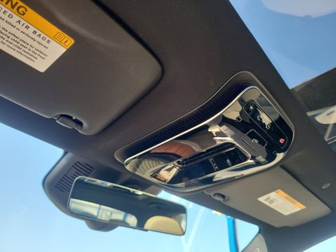 Used 2026 Mercedes-Benz C 300 Sedan image 28