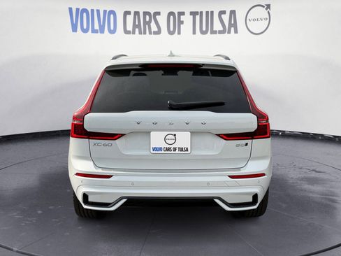 New 2026 Volvo XC60 B5 Plus w/ Protection Package Premier AWD/4WD image 4