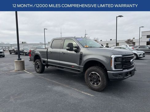 Certified 2026 Ford F350 Platinum w/ Tremor Off-Road Package image 5