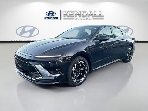 New 2026 Hyundai Sonata SEL FWD image 3