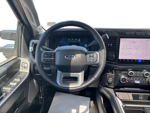 Used 2024 Ford F350 Lariat w/ Lariat Ultimate Package AWD/4WD image 12