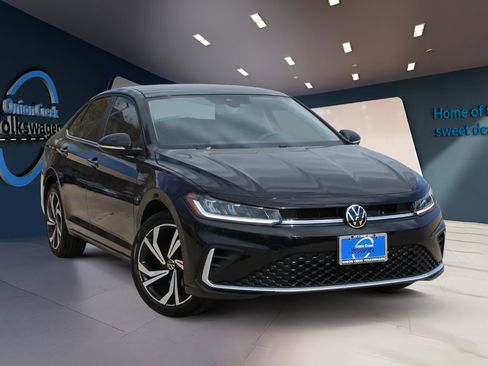 New 2026 Volkswagen Jetta SEL image 3