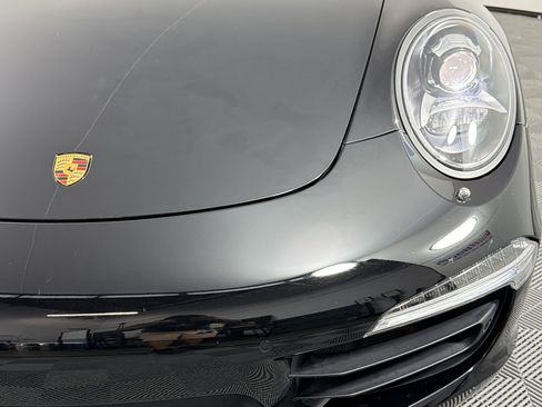 Certified 2015 Porsche 911 Carrera 4S image 11