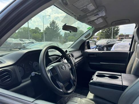 Used 2017 Toyota Tundra SR AWD/4WD image 10