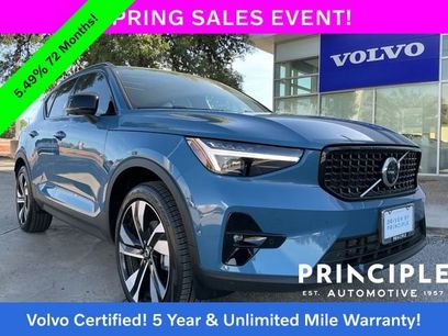 Certified 2025 Volvo XC40 B5 Ultra