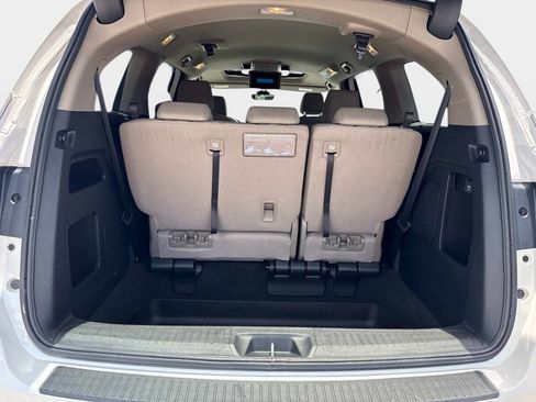 Used 2024 Honda Odyssey Touring image 8