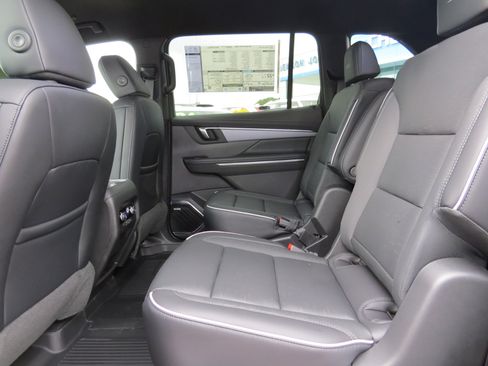 New 2026 Buick Enclave Sport Touring w/ LPO, Floor Liner Package image 13