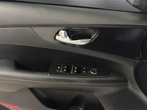 Used 2023 Kia Forte GT-Line FWD image 17