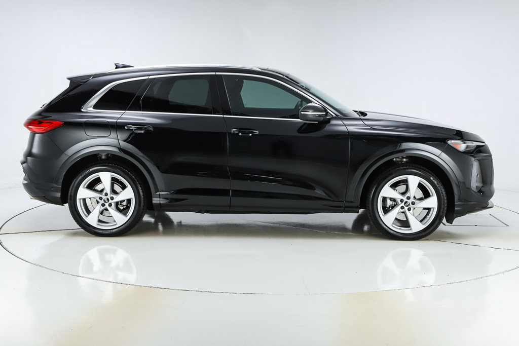 Used 2025 Audi Q5 Prestige AWD/4WD image 23