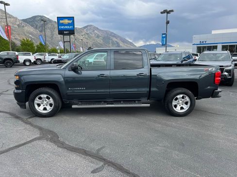 Used 2018 Chevrolet Silverado 1500 LT w/ All Star Edition AWD/4WD image 13