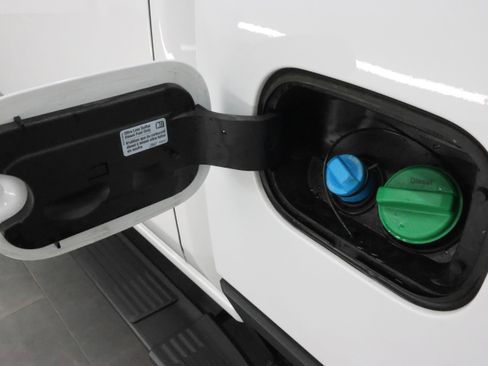 Used 2024 Chevrolet Silverado 2500 LT w/ Z71 Sport Edition image 39