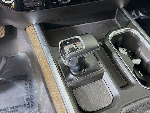 Used 2023 Chevrolet Silverado 1500 High Country AWD/4WD image 42