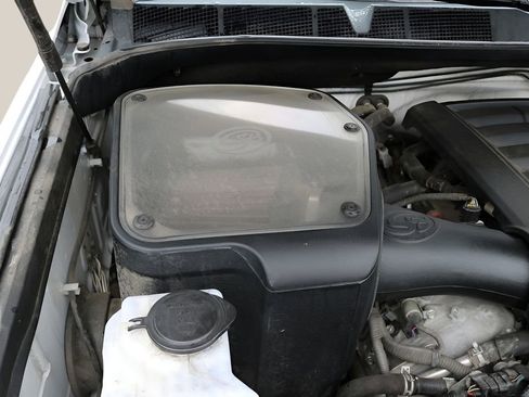 Used 2021 Toyota Tundra SR5 w/ Trail Edition AWD/4WD image 13