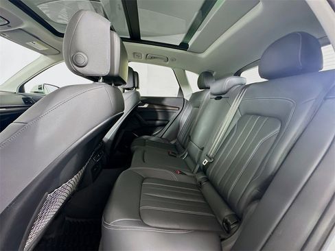 Used 2021 Audi Q5 2.0T Premium image 4