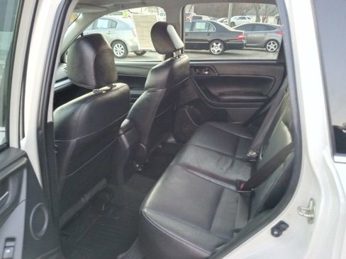 Used 2016 Subaru Forester 2.0XT Touring w/ Eyesight & Navigation System image 8