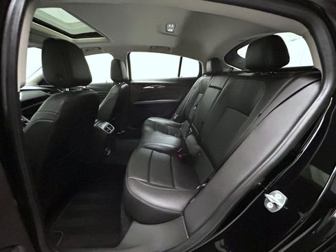 Used 2018 Buick Regal Essence w/ Driver Confidence Package #1 image 19