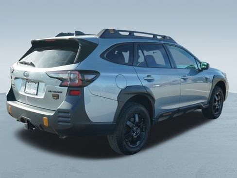 Used 2022 Subaru Outback Wilderness image 8