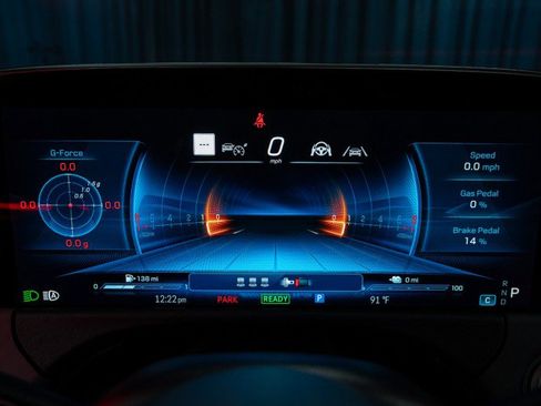 New 2026 Mercedes-Benz E 53 AMG e 4MATIC Sedan image 17