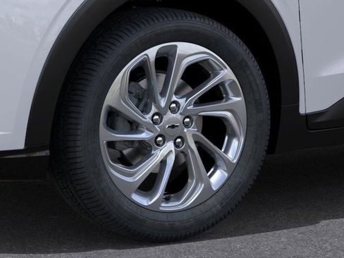 New 2027 Chevrolet Bolt LT image 10