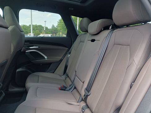 Used 2025 Audi Q5 Premium Plus AWD/4WD image 10