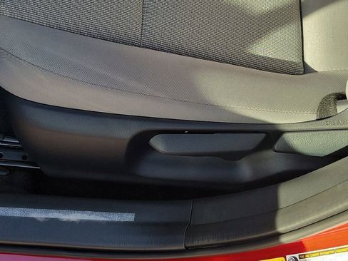 New 2026 Toyota Prius LE image 22