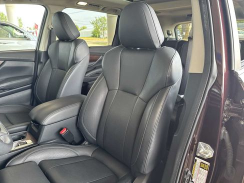 Used 2024 Subaru Ascent Touring AWD/4WD image 13