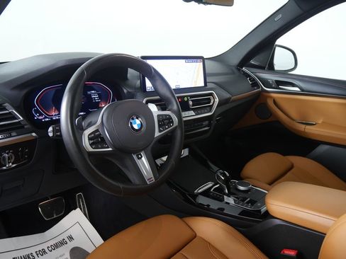 Used 2024 BMW X3 xDrive30i w/ Premium Package w/ZPA AWD/4WD image 12
