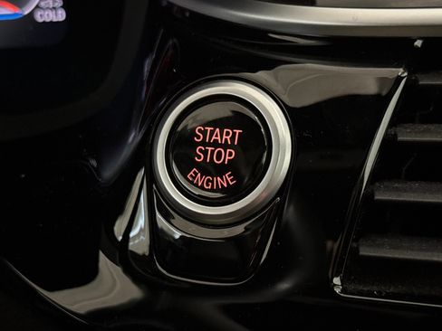 Used 2023 BMW 540i w/ M Sport Package image 33