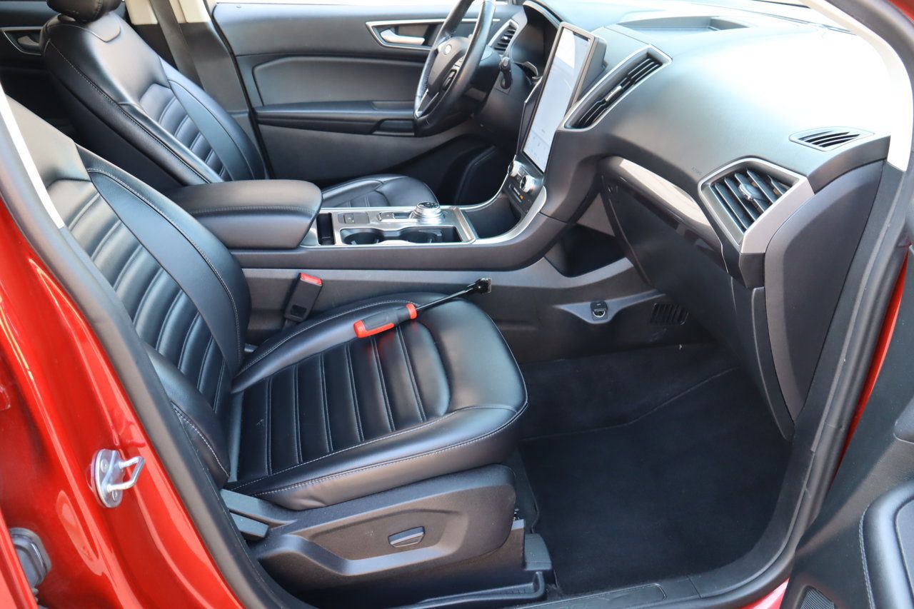 Used 2024 Ford Edge SEL AWD/4WD image 15