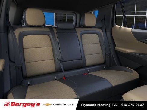 New 2026 Chevrolet Equinox ACTIV FWD image 19