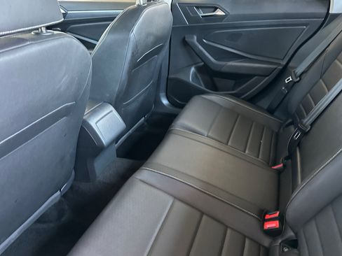 Certified 2024 Volkswagen Jetta SE FWD image 12