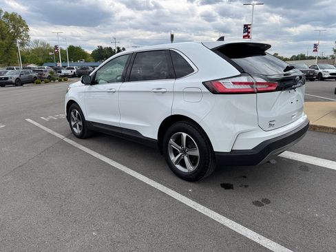 Used 2024 Ford Edge SEL w/ Convenience Package AWD/4WD image 6