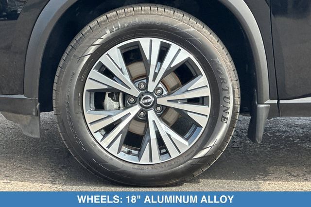 Used 2023 Nissan Rogue SV FWD image 28