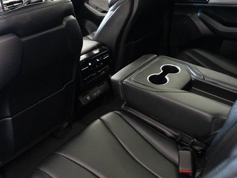 Used 2024 Acura MDX FWD image 21