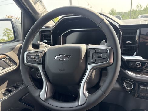 New 2026 Chevrolet Silverado 1500 RST w/ Z71 Off-Road Package AWD/4WD image 12